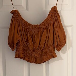 New with tags! Off-Shoulder cropped Rust color Blouse